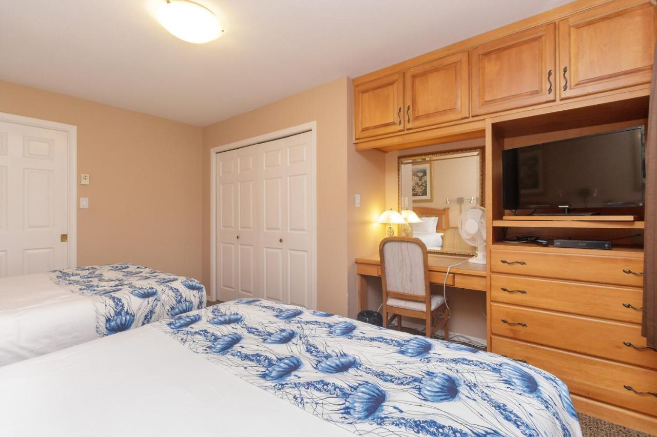 The Cedarwood Inn & Suites Sidney Ngoại thất bức ảnh